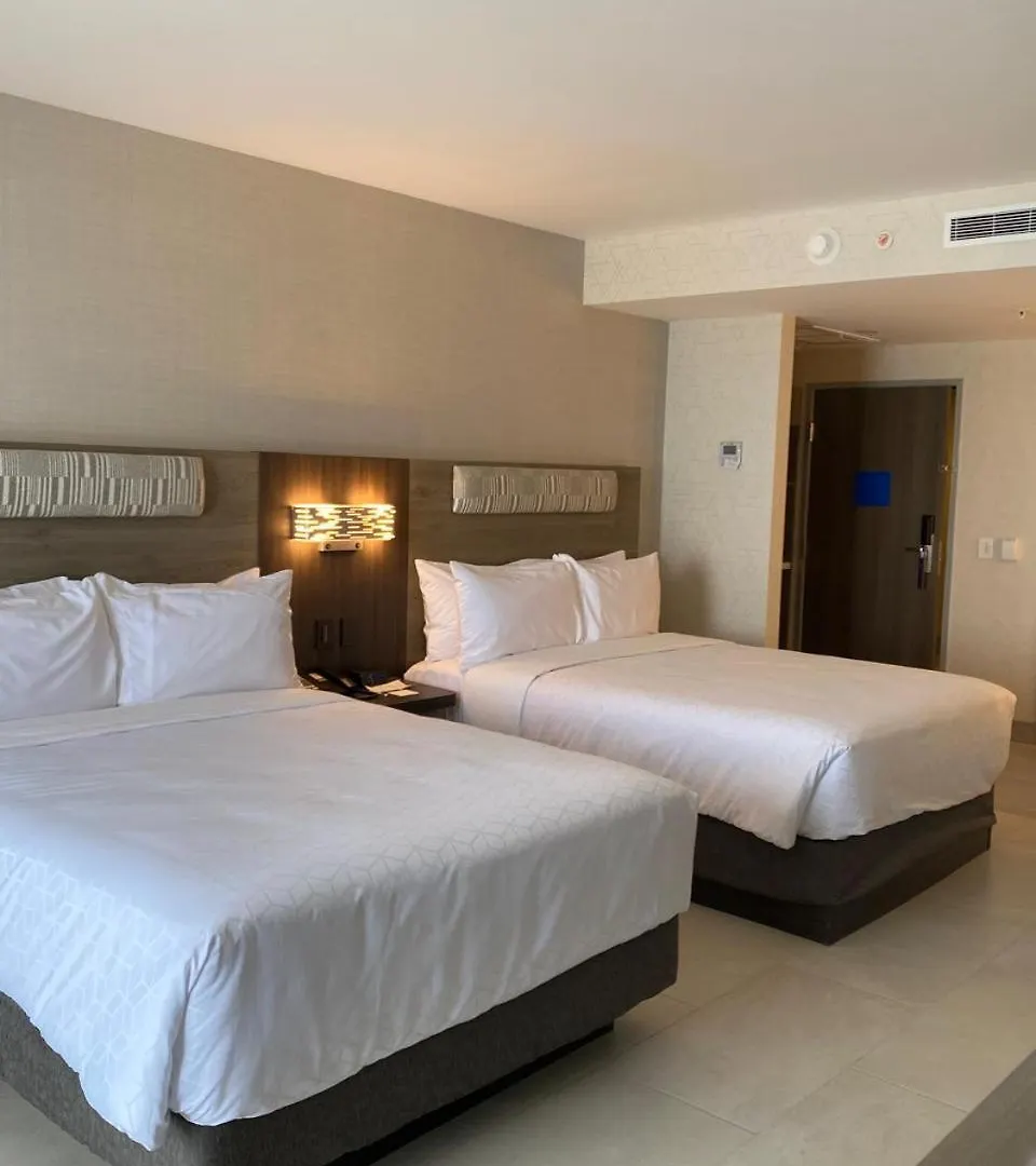 Holiday Inn Express & Suites Mazatlan By Ihg